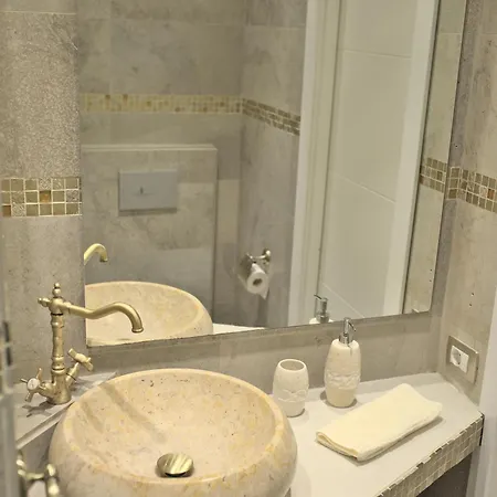 Апартаменти David's Penthouse