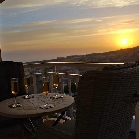 Atico Vista Mar Con Terraza Costa Adeje (Tenerife)